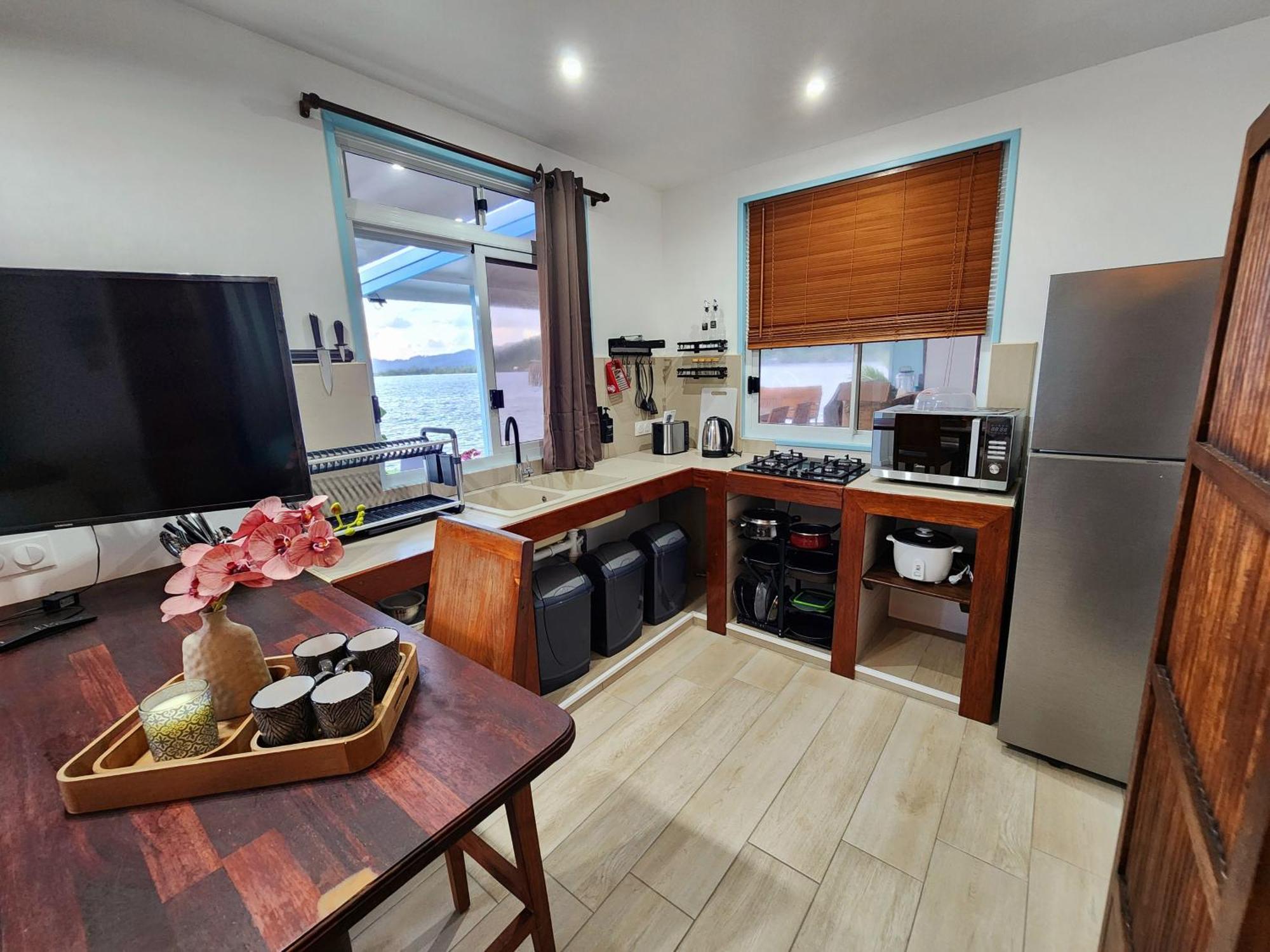 Studio Bord De Mer Fare Tahitea Pension Taputapuapea المظهر الخارجي الصورة